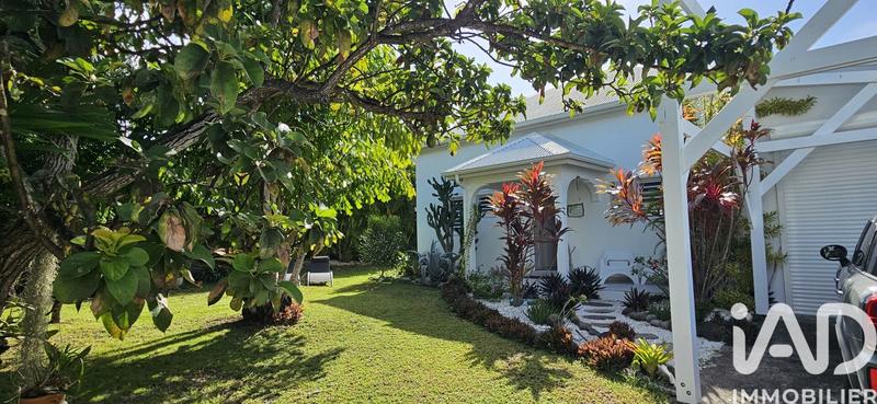 Maison - 230 m² - 6 pièces