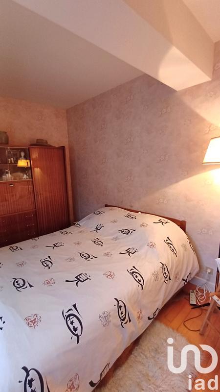 Maison - 209 m² - 11 pièces