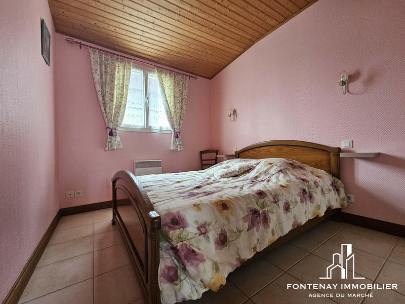 Maison - 220 m² - 11 pièces