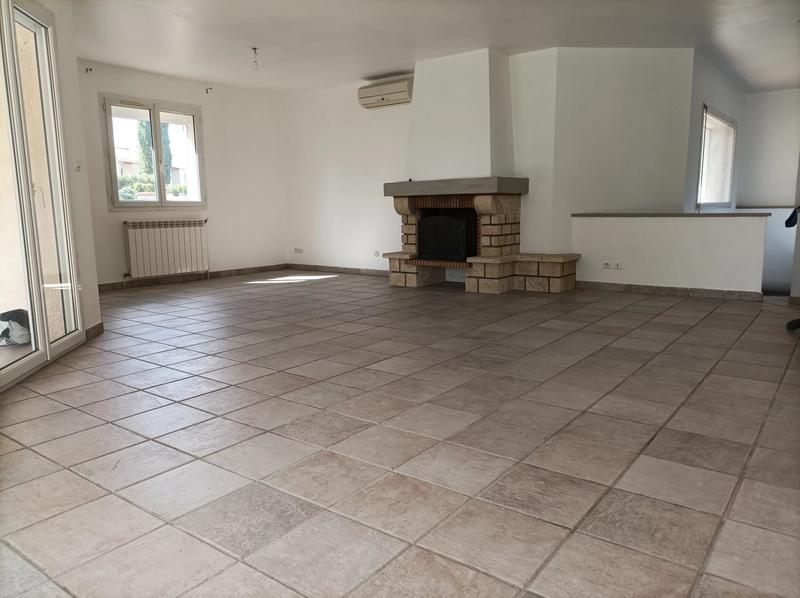 Maison - 121 m² - 5 pièces