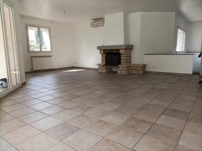 Maison - 121 m² - 5 pièces