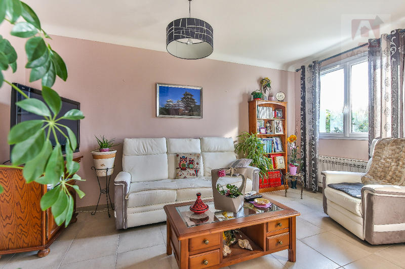 Maison - 123 m² - 4 pièces