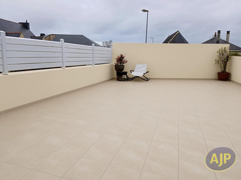 Maison - 94 m² - 4 pièces