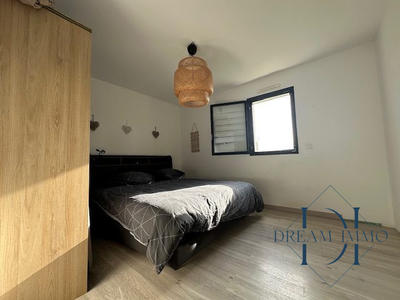 Maison contemporaine - 109 m² - 5 pièces