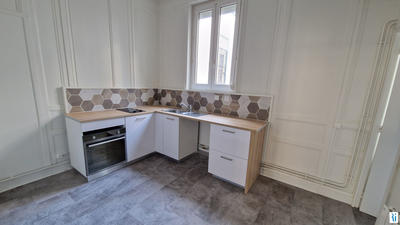 Appartement - 65 m² - 2 pièces