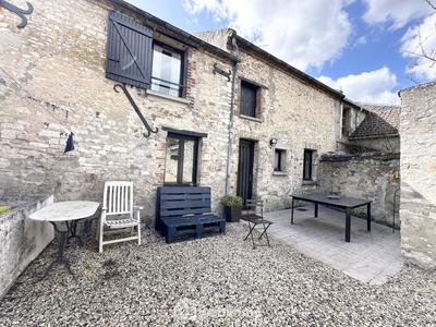 Maison - 138 m² - 6 pièces