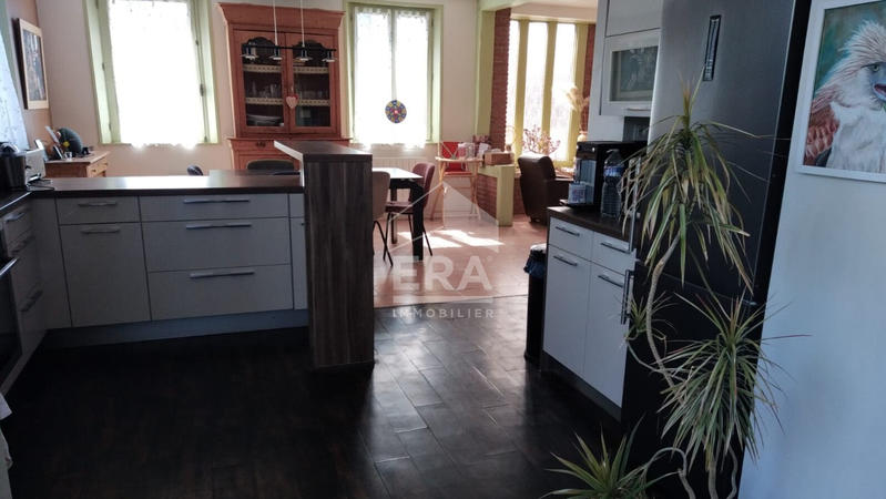 Maison - 141 m² - 5 pièces