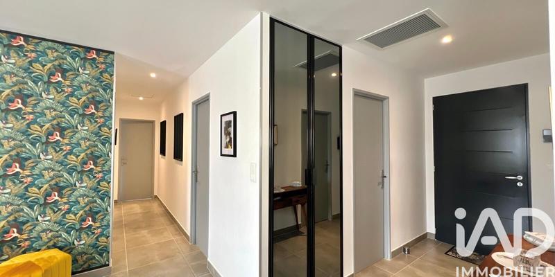 Maison - 110 m² - 5 pièces