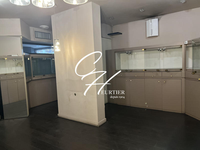 Local commercial - 51 m²