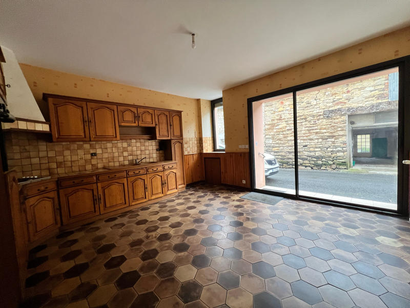 Maison - 196 m² - 6 pièces