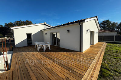 Maison - 94 m² - 4 pièces