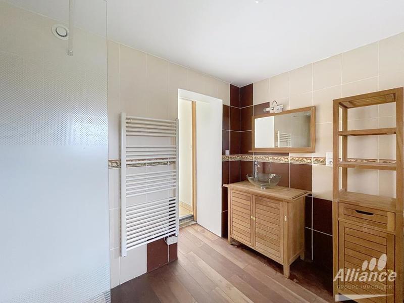 Maison - 101 m² - 5 pièces