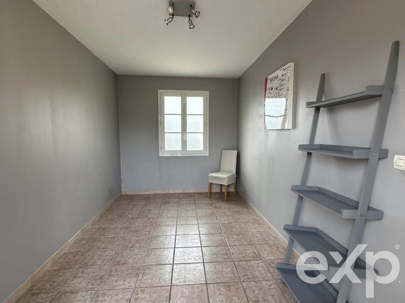 Maison - 122 m² - 7 pièces