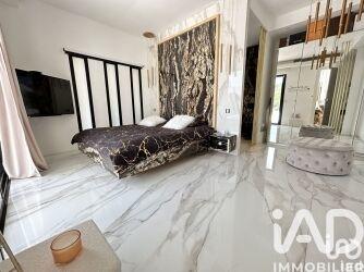 Maison - 190 m² - 7 pièces