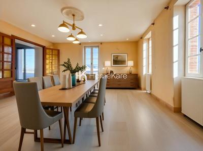 Maison - 170 m² - 5 pièces