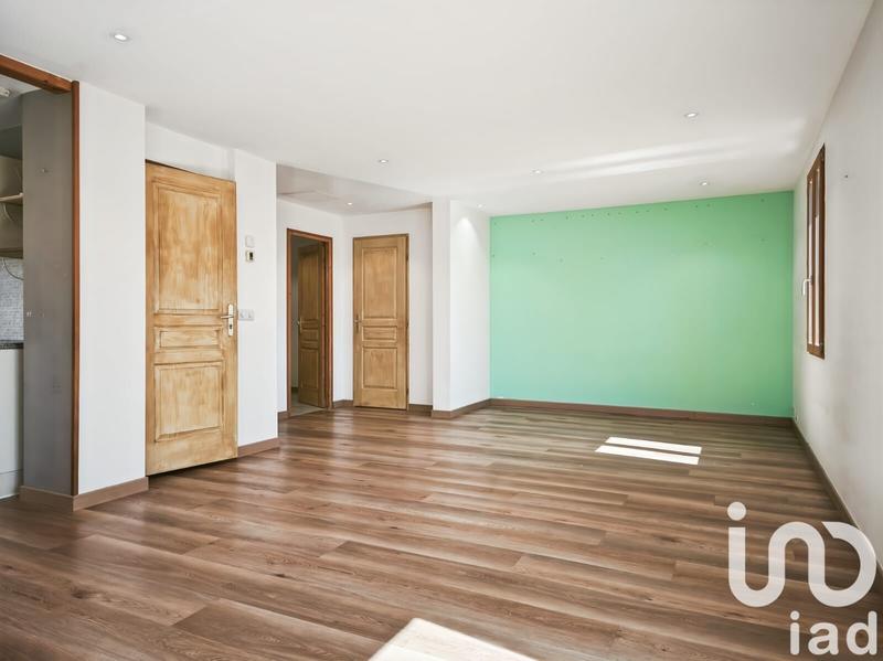 Maison - 137 m² - 6 pièces