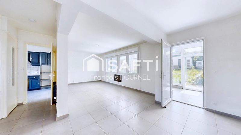 Maison - 93 m² - 6 pièces