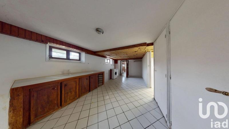 Maison - 193 m² - 11 pièces