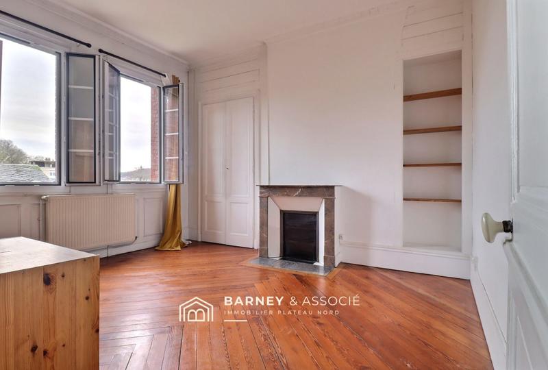 Maison ancienne - 184 m² - 8 pièces