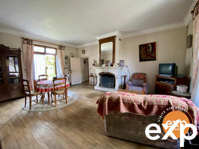 Maison traditionnelle - 114 m² - 6 pièces