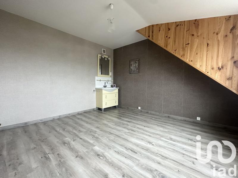 Maison - 122 m² - 7 pièces