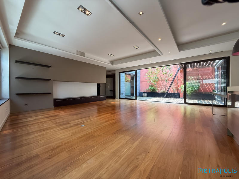 Appartement - 171 m² - 5 pièces