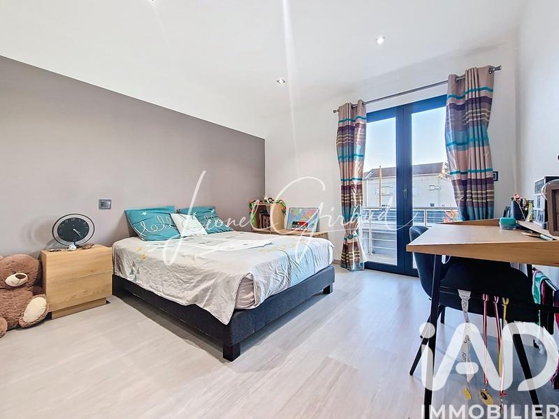 Maison - 153 m² - 5 pièces