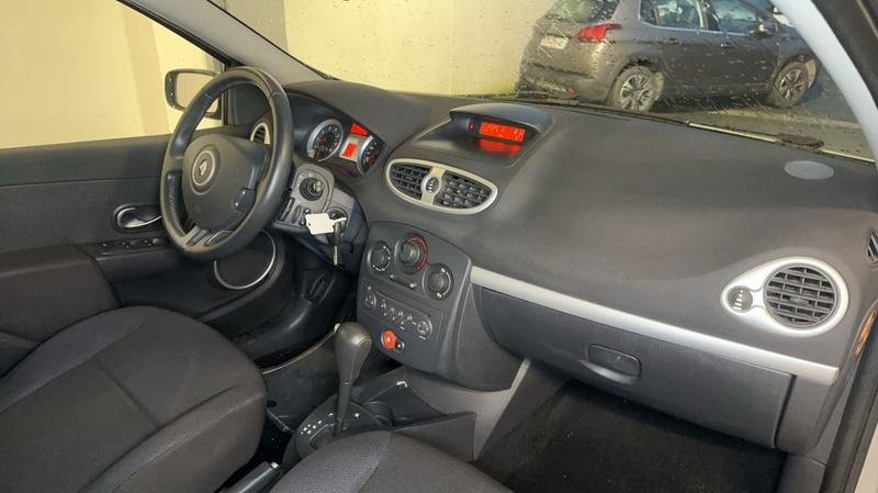 Renault Clio III 1.6 110 Bva Confort Dynamique