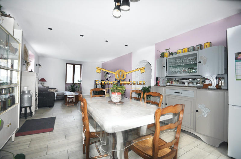 Maison - 143 m² - 5 pièces