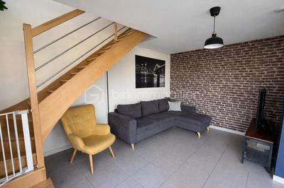 Maison - 84 m² - 4 pièces