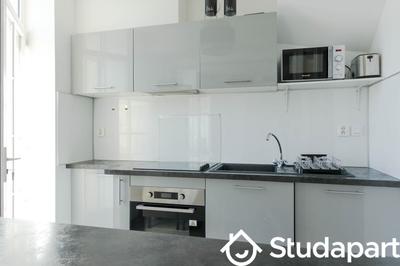 Chambre - 124 m² - 1 pièce