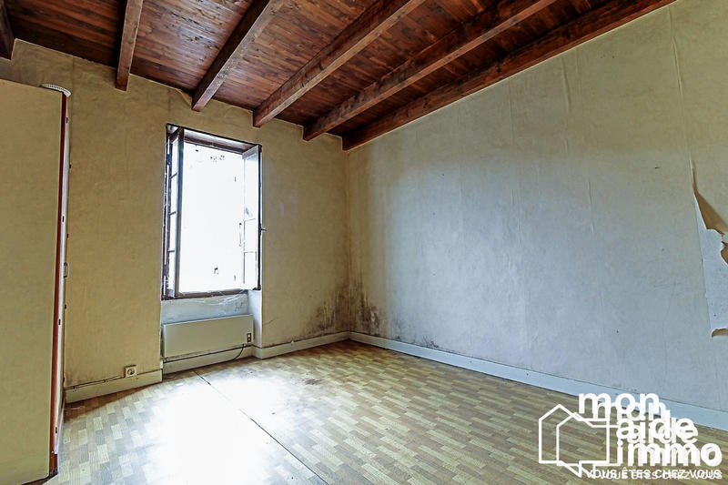 Maison - 150 m² - 9 pièces