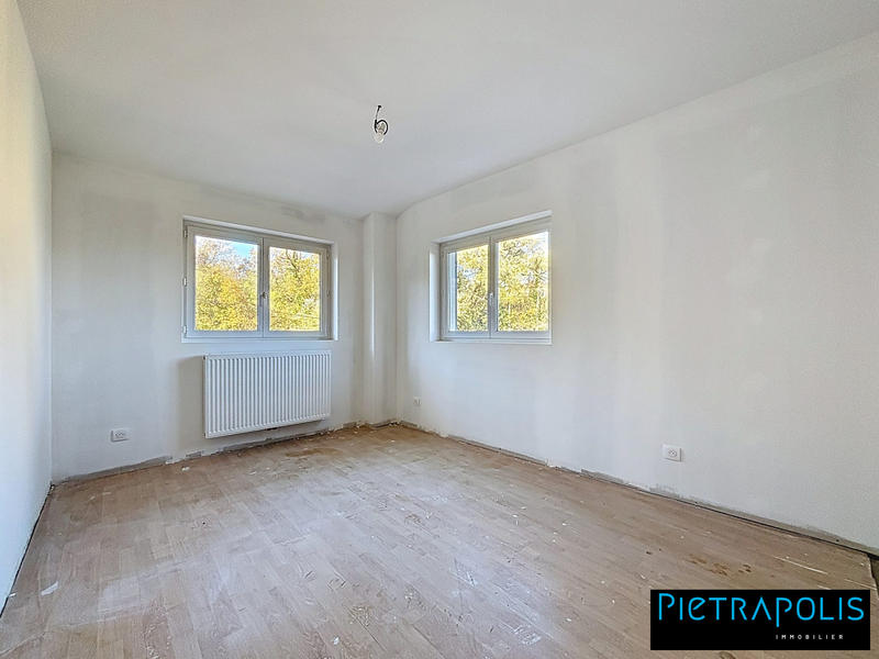 Maison - 145 m² - 6 pièces