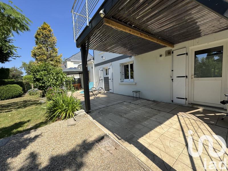 Maison - 194 m² - 8 pièces