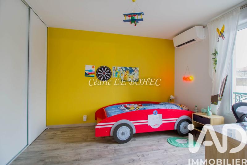 Maison - 174 m² - 7 pièces