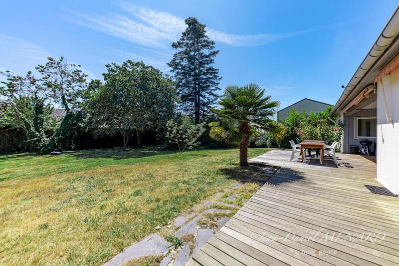 Maison d'architecte - 290 m² - 8 pièces