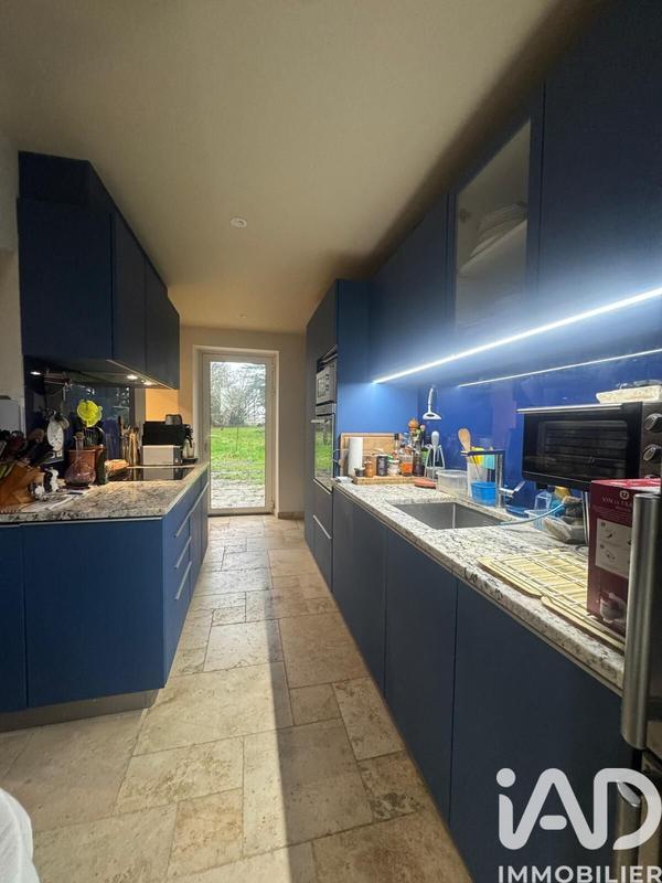 Maison - 262 m² - 7 pièces