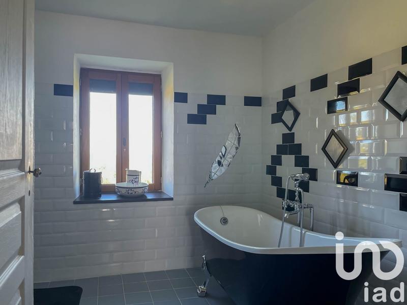 Maison de campagne - 215 m² - 6 pièces