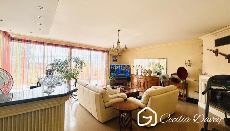 Villa - 210 m² - 7 pièces