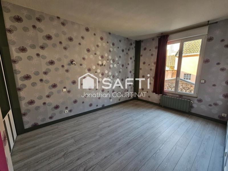 Maison - 185 m² - 8 pièces