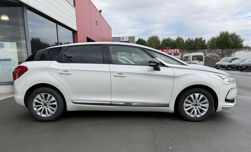 Ds Ds 5 Bluehdi 120 Be Chic