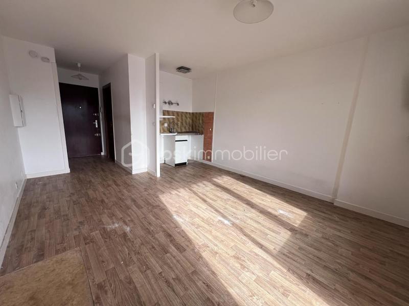 Studio - 24 m² - 1 pièce