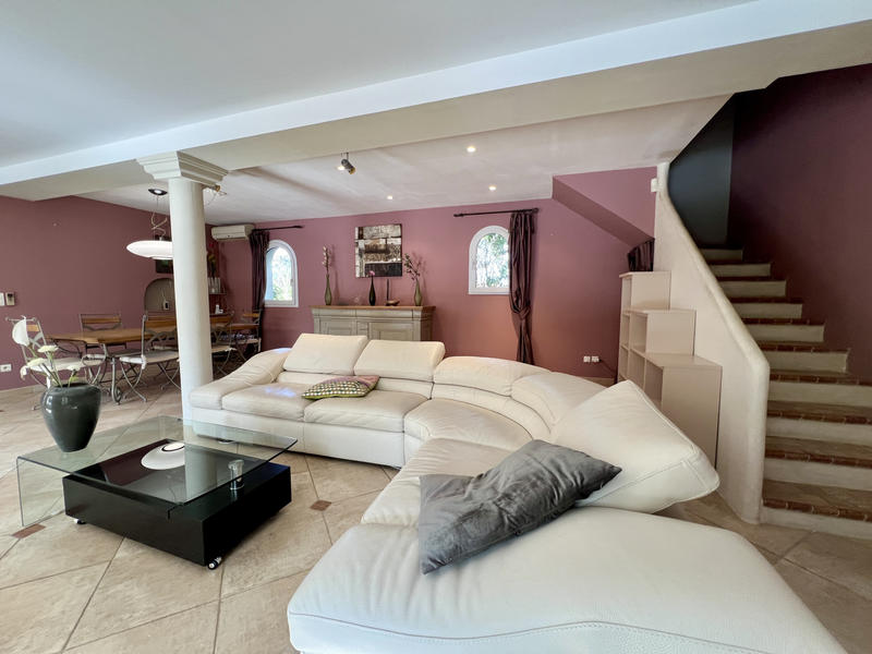 Bastide - 185 m² - 5 pièces