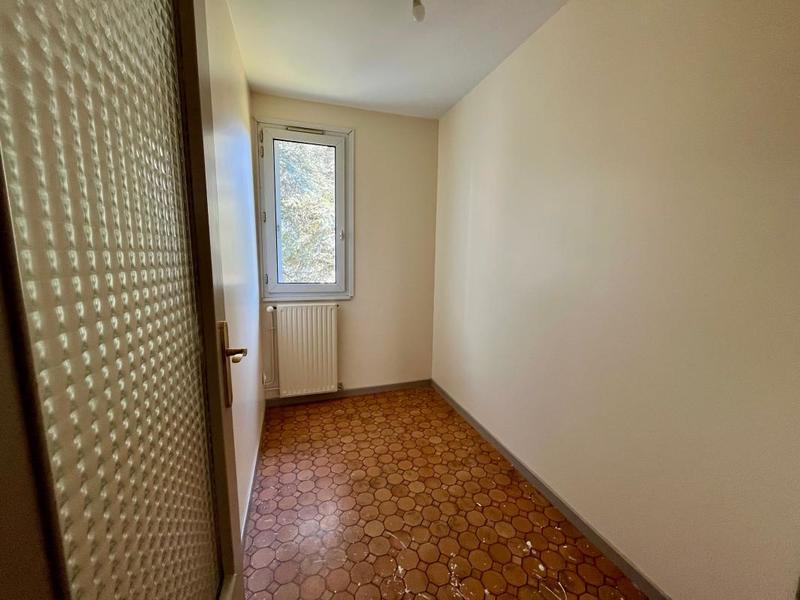 Appartement - 87 m² - 4 pièces