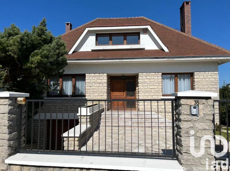 Maison - 157 m² - 7 pièces