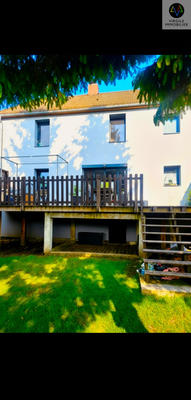 Maison - 174 m² - 9 pièces