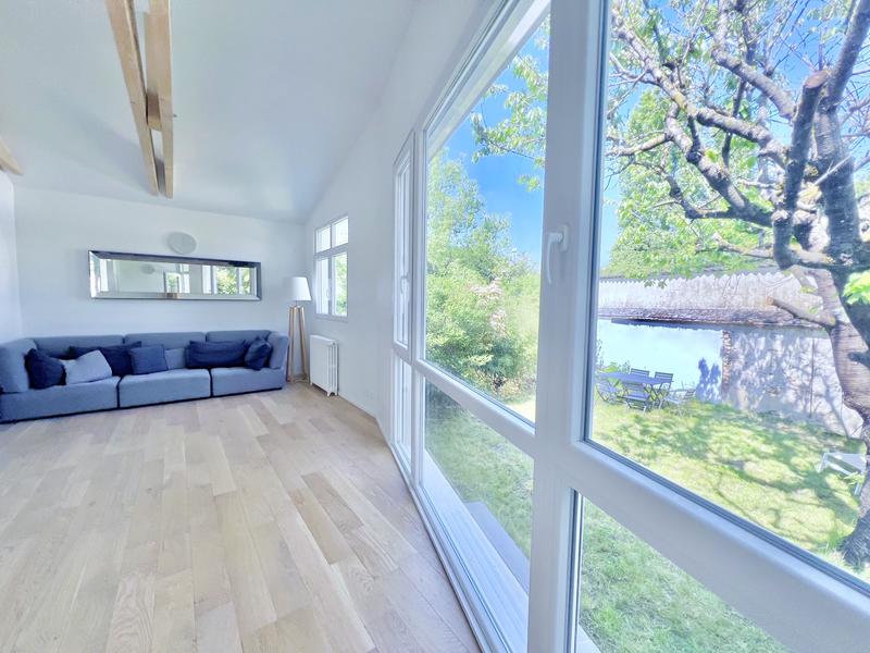 Maison - 171 m² - 8 pièces