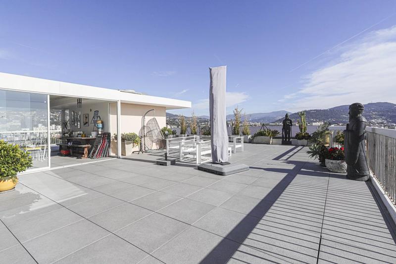 Appartement - 160 m² - 6 pièces