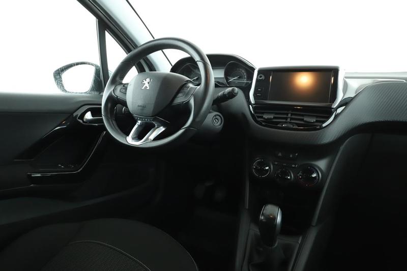 Peugeot 208 1.6 Blue-HDi Style 5p 75 ch