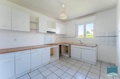 Maison - 83 m² - 4 pièces